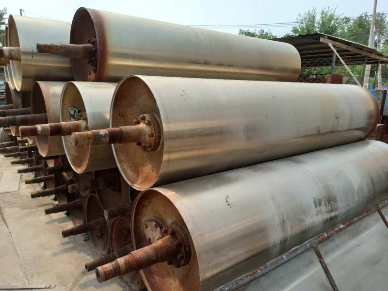 青島輥軸柱塞碳化鎢噴涂